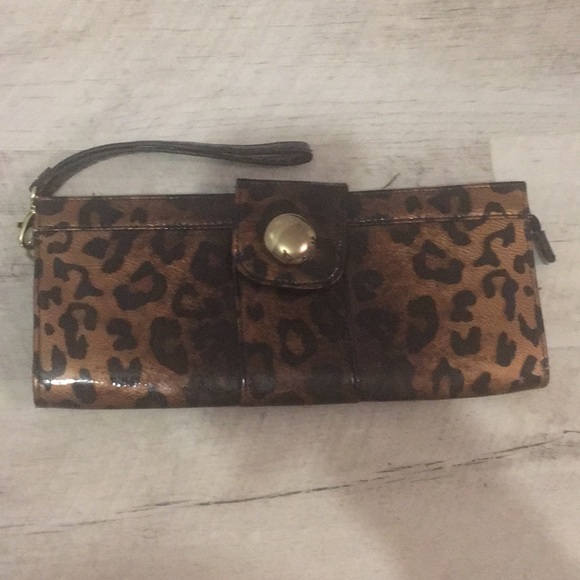 Cato Handbags - Leopard wristlet clutch